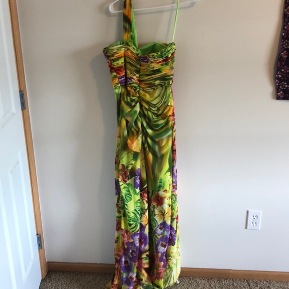 Colorful Dress - Picture 4 of 5